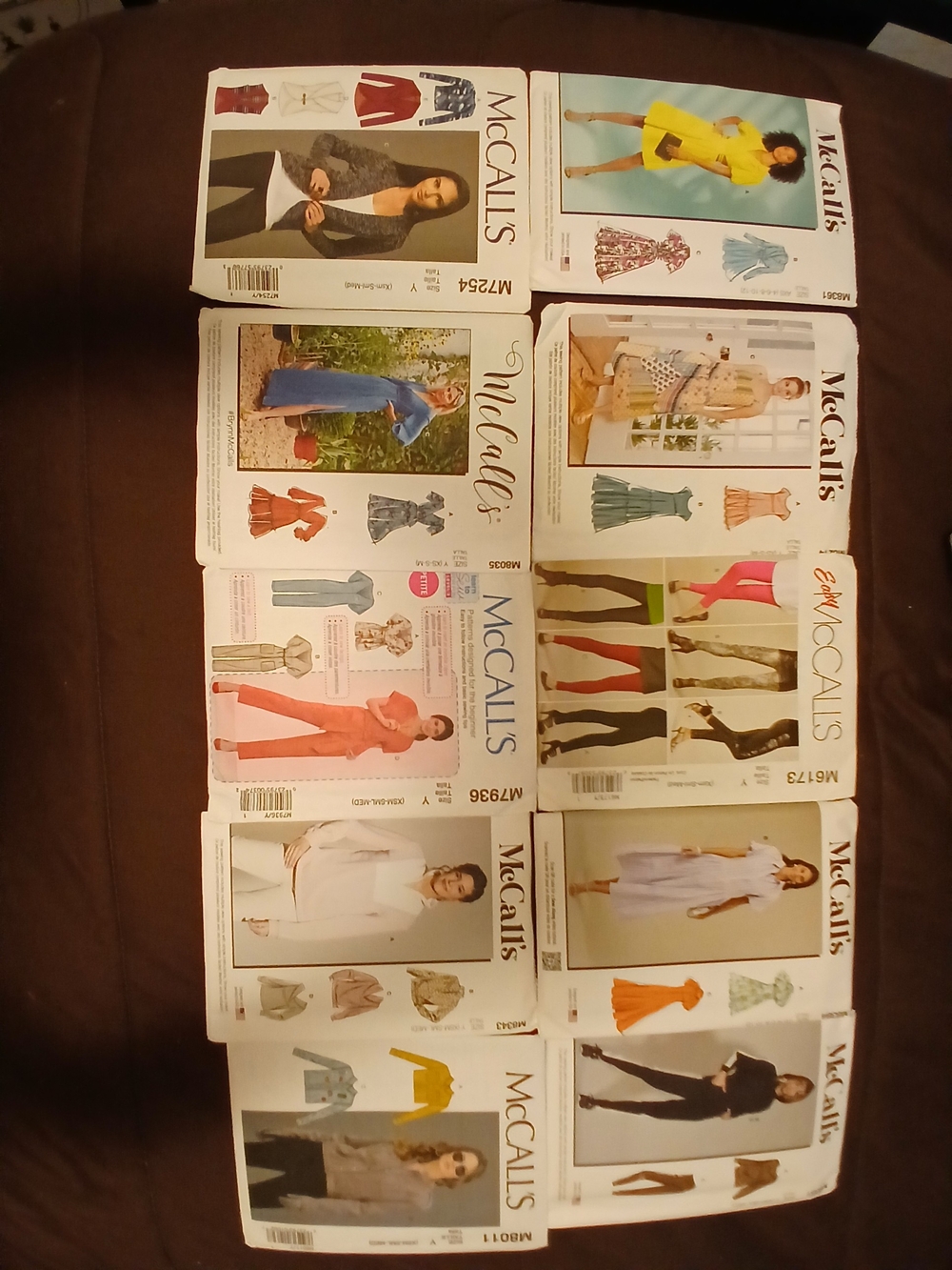 Lot Of 10 Women's Sewing Pattern